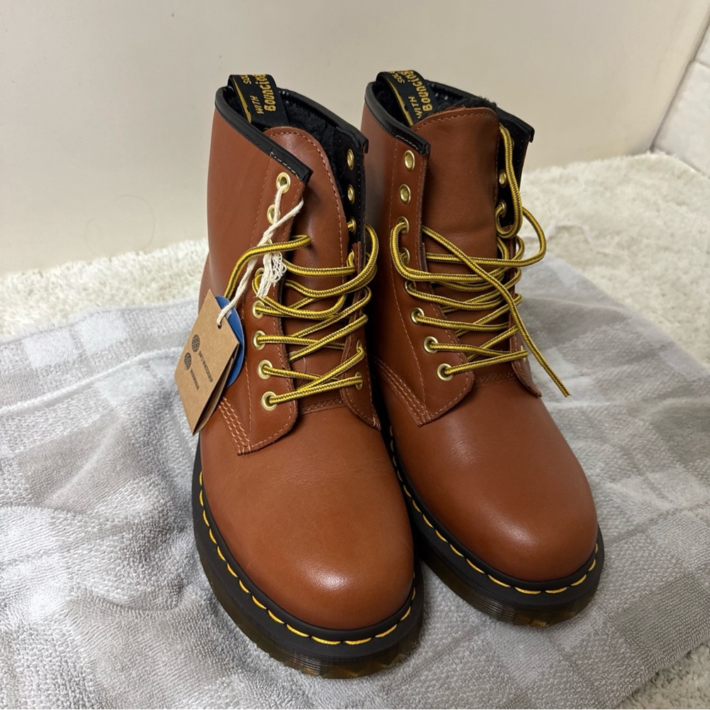 Dr Martens lined boots